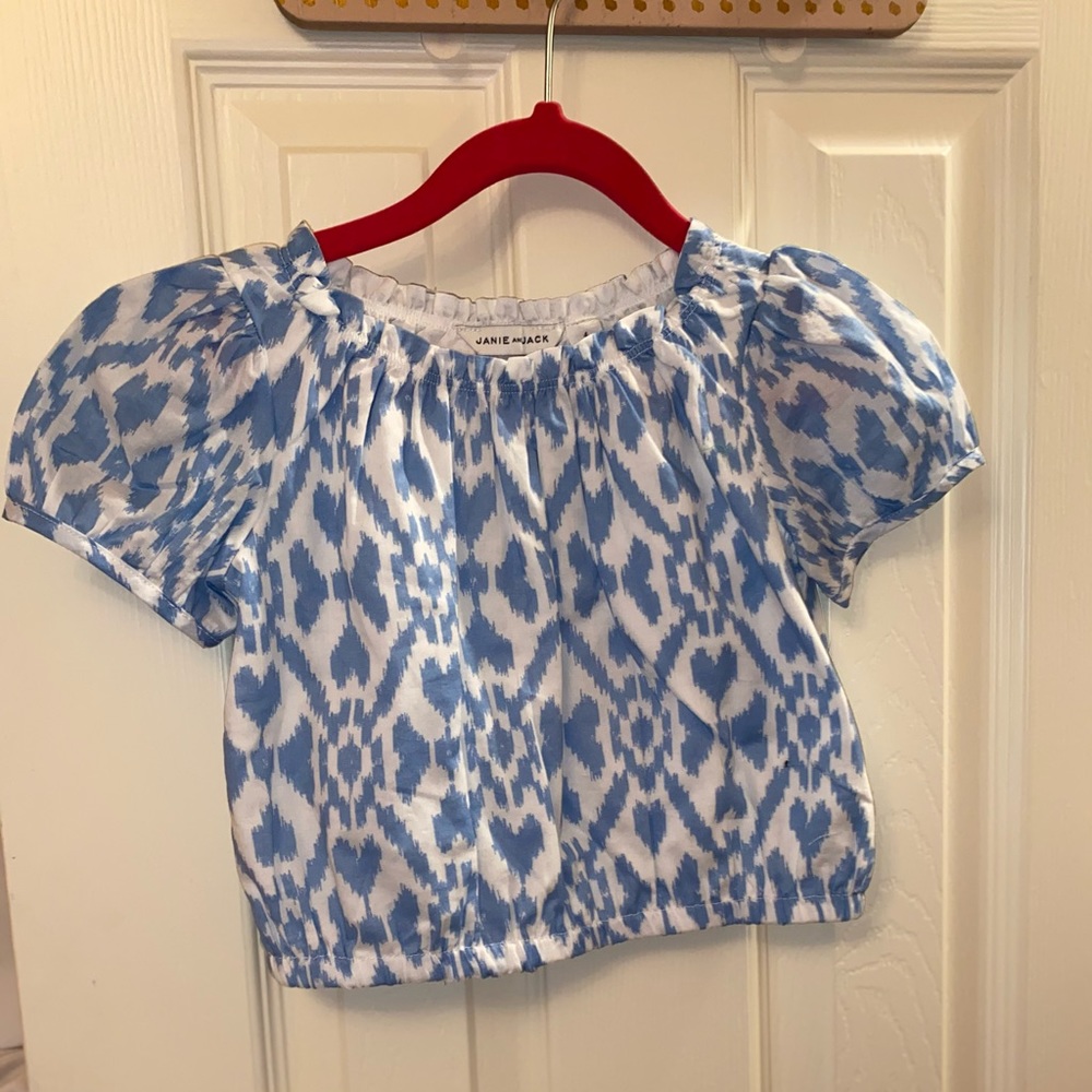 Shirt and skirt set